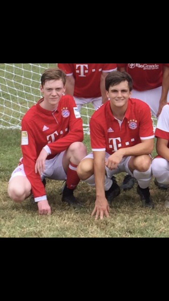 ianlewis28's tweet photo. Happy Birthday to one of the biggest boi I know 😩 I can’t wait to win rec playoffs with you❤️ https://t.co/gIjqnIYZh6