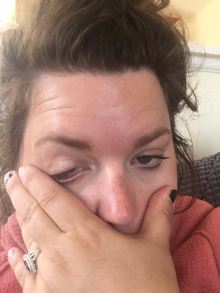 EightDazedAWeek's tweet image. So .. I guess you don’t have to shit . eightdazedaweek.com/2018/04/28/so-…