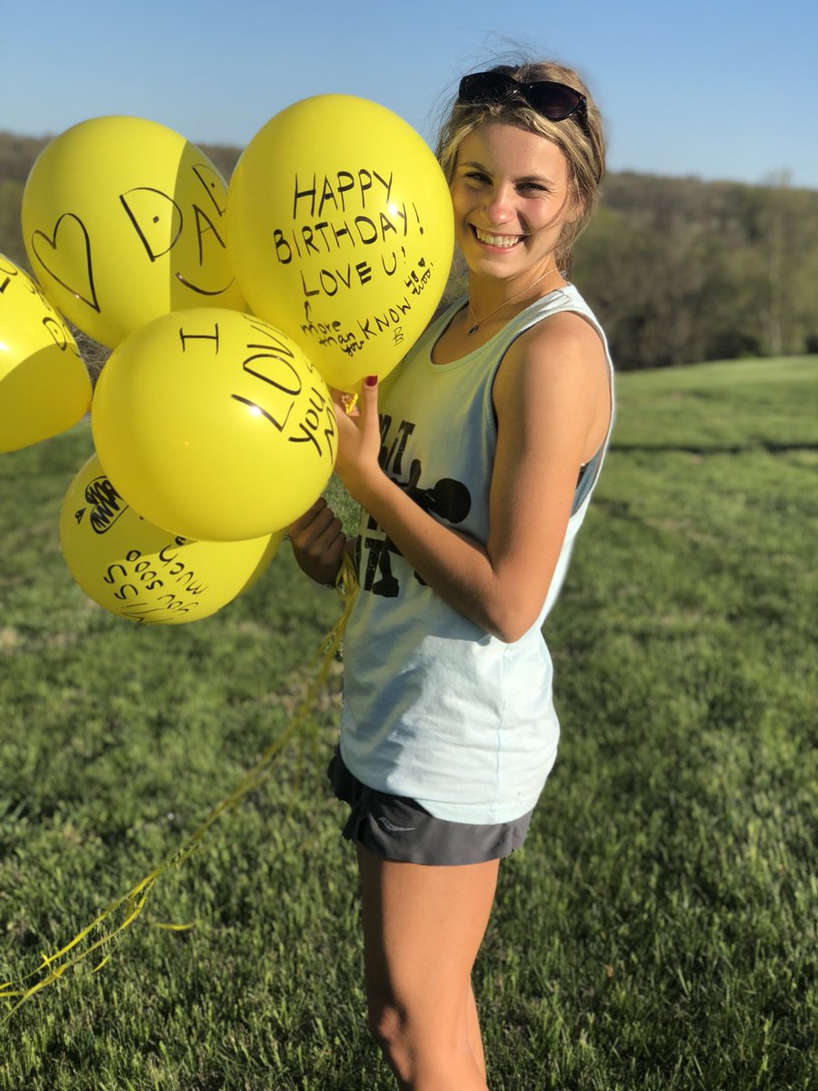 Alexisbarber22's tweet photo. Today brocklyn and I had to do one of the toughest things we’ve ever done... celebrate our dads birthday with out him. Words can’t describe how much we love you daddy, see you soon💛💛 https://t.co/MJ9GXDO9xf