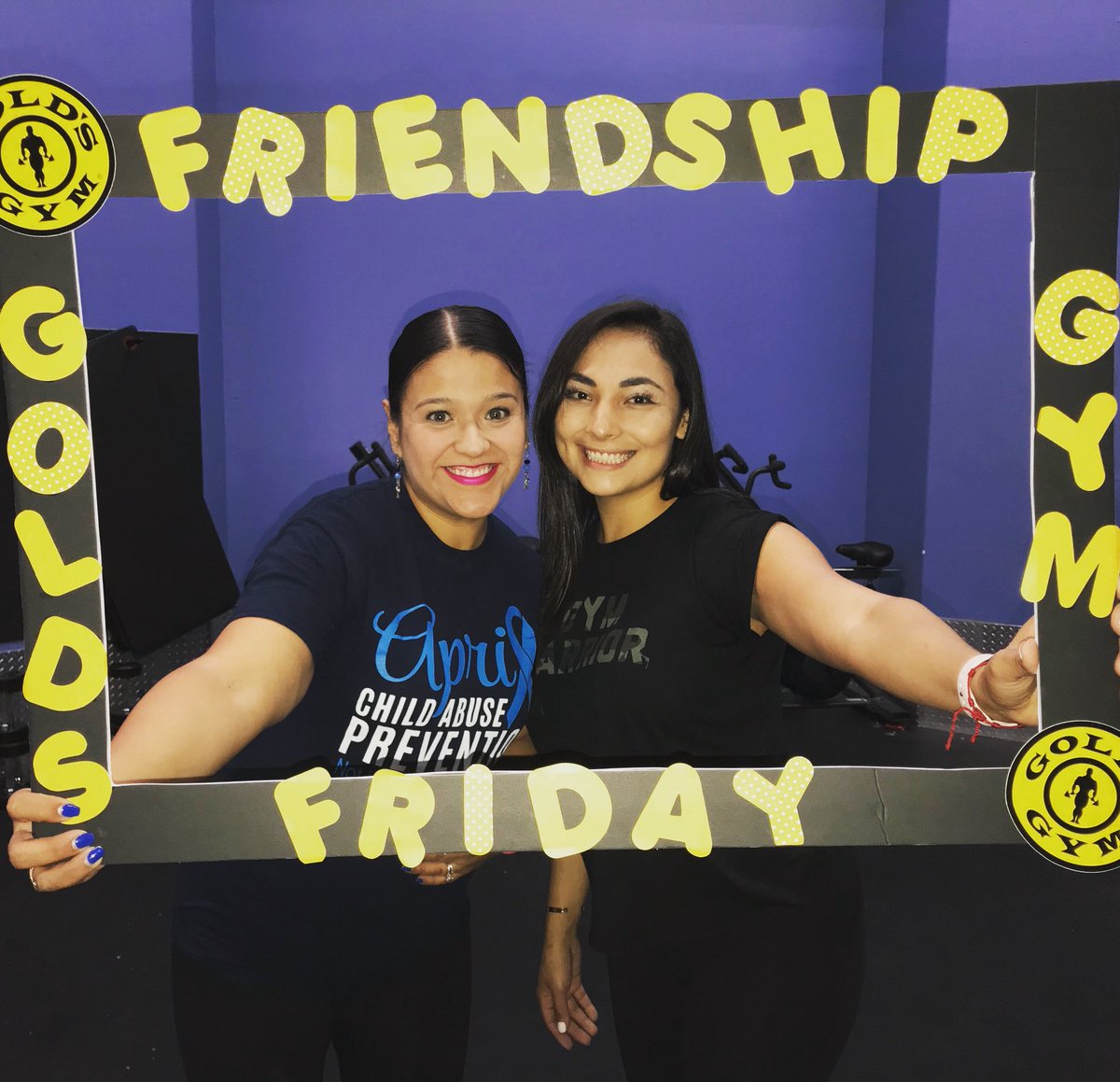 BraeS1999's tweet photo. Just me, Gigi and Melissa! Friendship Friday! 81 days to go! 178lbs. 7monthspregnant #goldsgympharr #28weeks #beatdiabetes ❤️💉💪🏼 https://t.co/TaSXrWoqSu