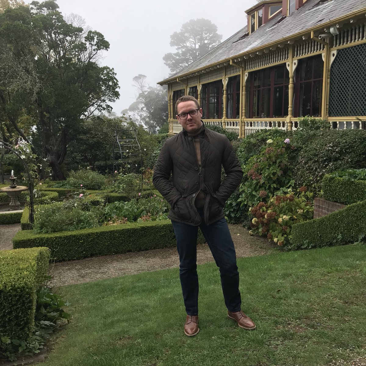 TimelessMan's tweet image. Mid-morning and thick fog in the Blue Mountains @saintcrispins @Barbour #mensstyle #menswear #barbour #barbourjacket #saintcrispins