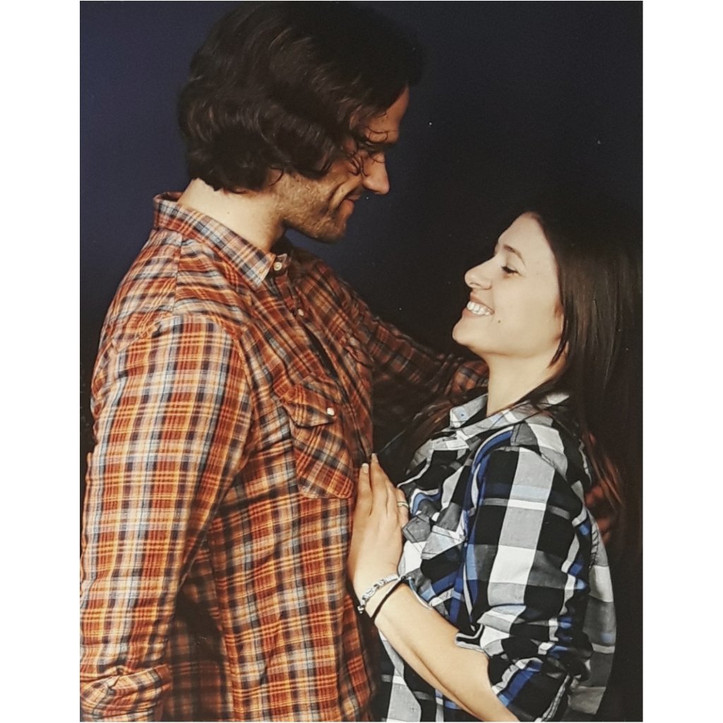 makavelirauhl's tweet photo. I miss your face. @jarpad 😊 7 more months and I get to see it again at #Jaxcon18 Can't wait! #ORLCon was amazing though! https://t.co/JnmMbi3ROH