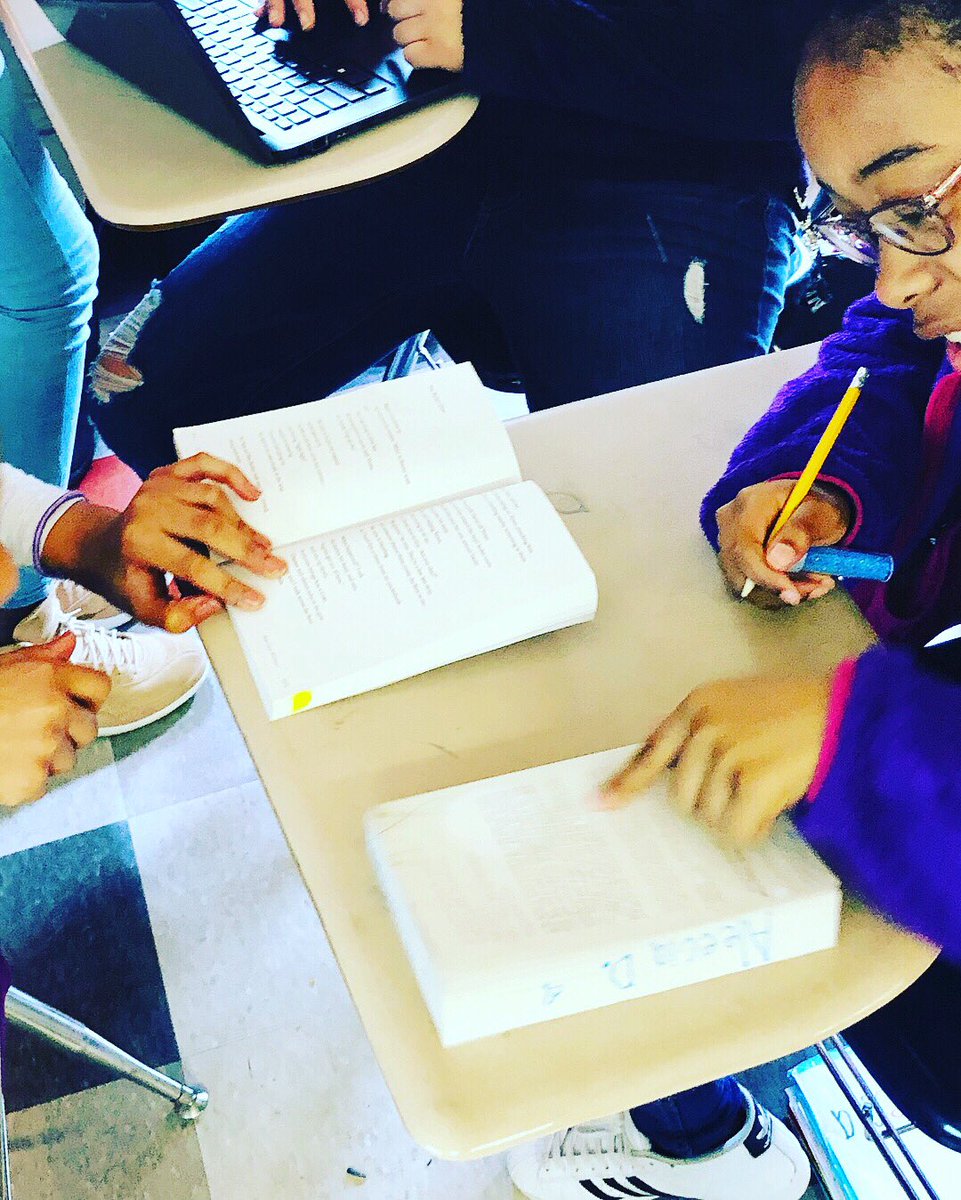 MrsSydneyDay's tweet photo. Google forms and Microsoft forms used today for our Full Cicada Moon Theme Cover Challenge #Ela #TeacherLife #friyay https://t.co/iIXHjgWHNq