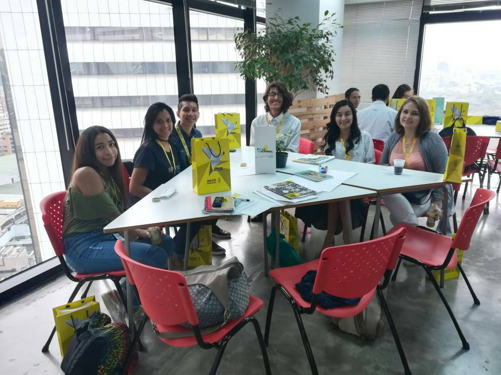 USMAIVEN's tweet photo. El día de hoy empezo el Foro Nacional de Amnistía Internacional, donde pudimos compartir, debatir y aprender diversos temas de los #DerechosHumanos #Foron2018 #USM #Aiven @RedJovenesAIVEN @amnistia
#27Abril https://t.co/bqQzKOnxCW
