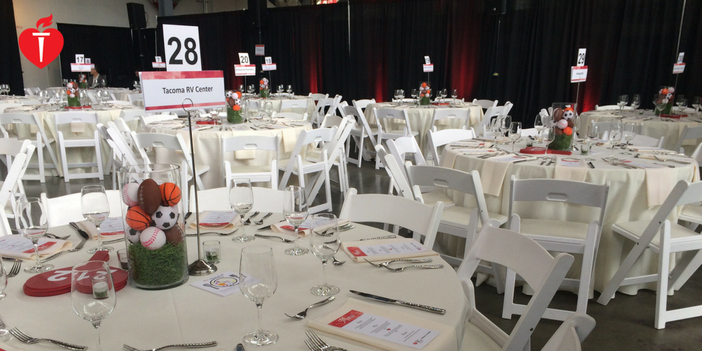 AmericanHeartWA's tweet photo. Our heartfelt thanks to @showcasemedia for their support of #DinnerWithHeart tonight!  Look at this incredible room!! https://t.co/SE56JGJIsJ