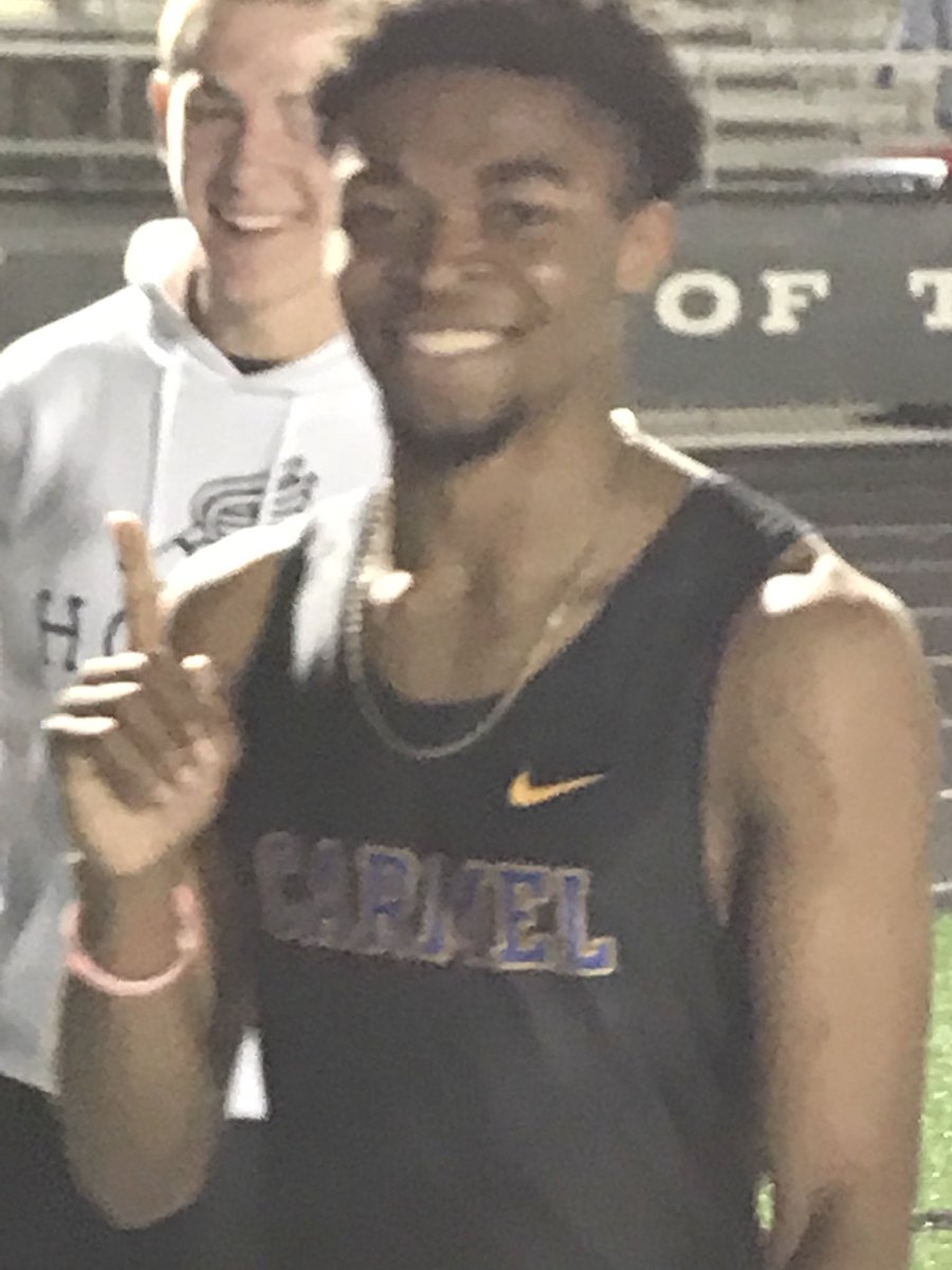 CoachTurnquist's tweet photo. Isaiah Baxter with the HUGE win in the 200 in 22.31! Huge for team points and great effort by him! #MICChamp #LOZ https://t.co/RhI6In85kN
