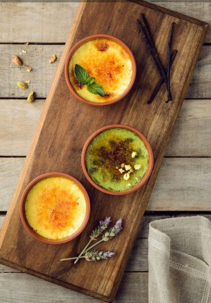 natyperaltta's tweet photo. Mi favorita!!!
#cremebrule #pistacho #vainilla #lavanda https://t.co/8kg4Zah89y
