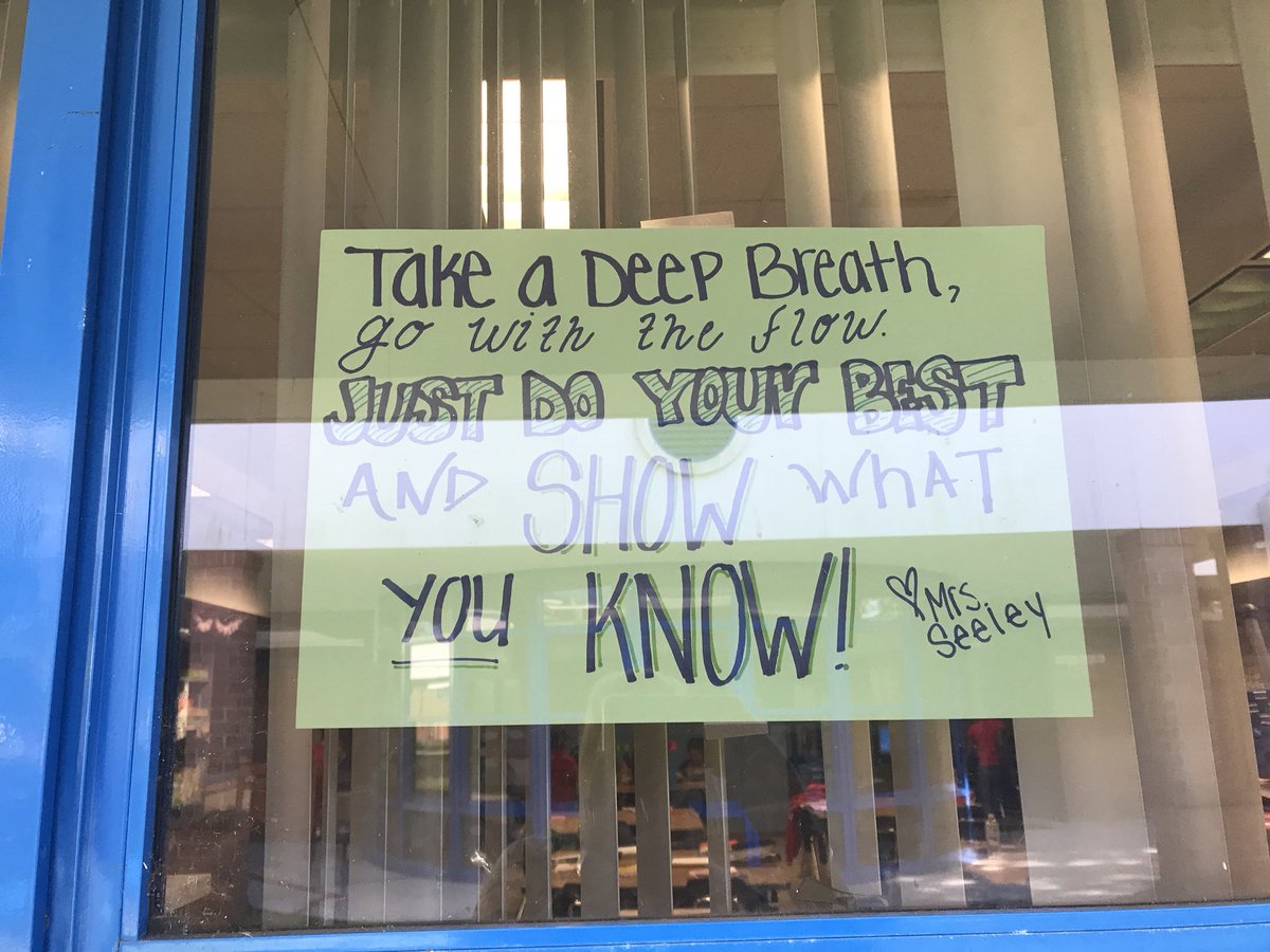 KristenRacine's tweet photo. K-2 students made GOOD LUCK posters for our 3rd-fifth grade students @DTEelementary sending encouraging words and support for FSA Testing! #testingbuddies #littledodgers #lovemyschool #Lovemyjob @IRCSchools https://t.co/mBD5HczoqN