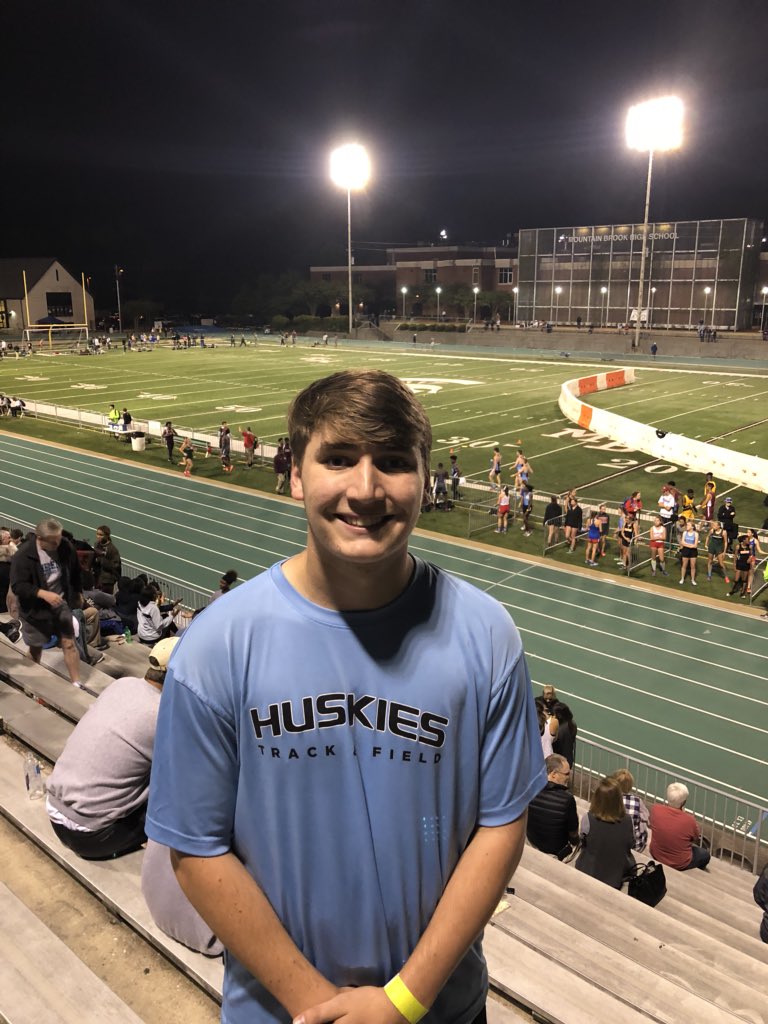 CoachW74's tweet photo. Bay Marks qualifies for state in Javelin. So proud for this young man! @HelenaHSSports @MarkRHall https://t.co/PzrU3BD6UV