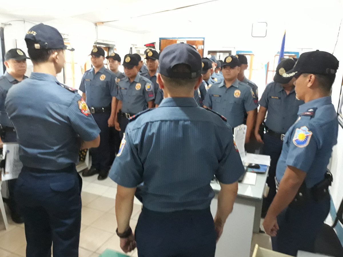 rpeu10's tweet photo. RPSPU10 personnel led by PSupt Briton during RIAS inspection. @DirectorPSPG @pspg_ops_omd @sds_pspg @rpeu10 https://t.co/Gn5XrQaSpz