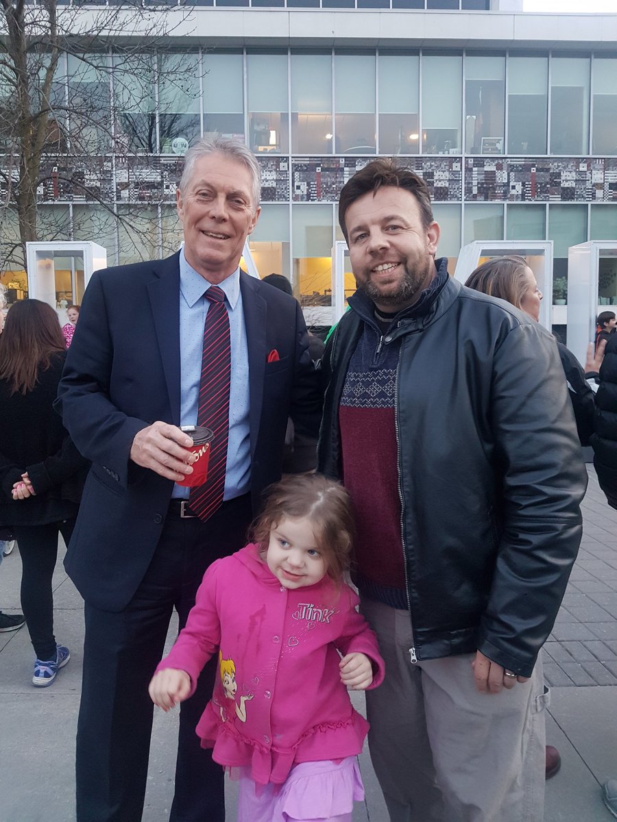 DaminStarrMusic's tweet photo. Crystal & I joining Mayor @FredEisenberger at tonight's #time4sign celebration at #HamOnt City Hall π Great job to all involved.
#HamOntSign Light It Up ! https://t.co/Rxge85WrA5