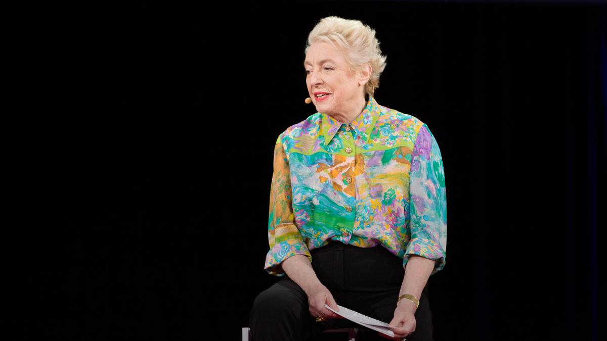 LeanInVan's tweet image. "Who would have guessed that the black box for the supersonic Concorde was made by a bunch of women from our homes" - Dame Stephanie Shirley, aka Steve Shirley, tells us her timeless story: ow.ly/NDV830jJ2nP @SCWIST @makepossible_ca