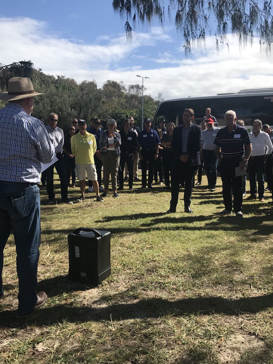 camerondickqld's tweet photo. Great morning with community members and key stakeholders to begin #Spitmasterplan workshops. So many passionate people helping to plan the future of The Spit. https://t.co/YH6ZvhjiC3