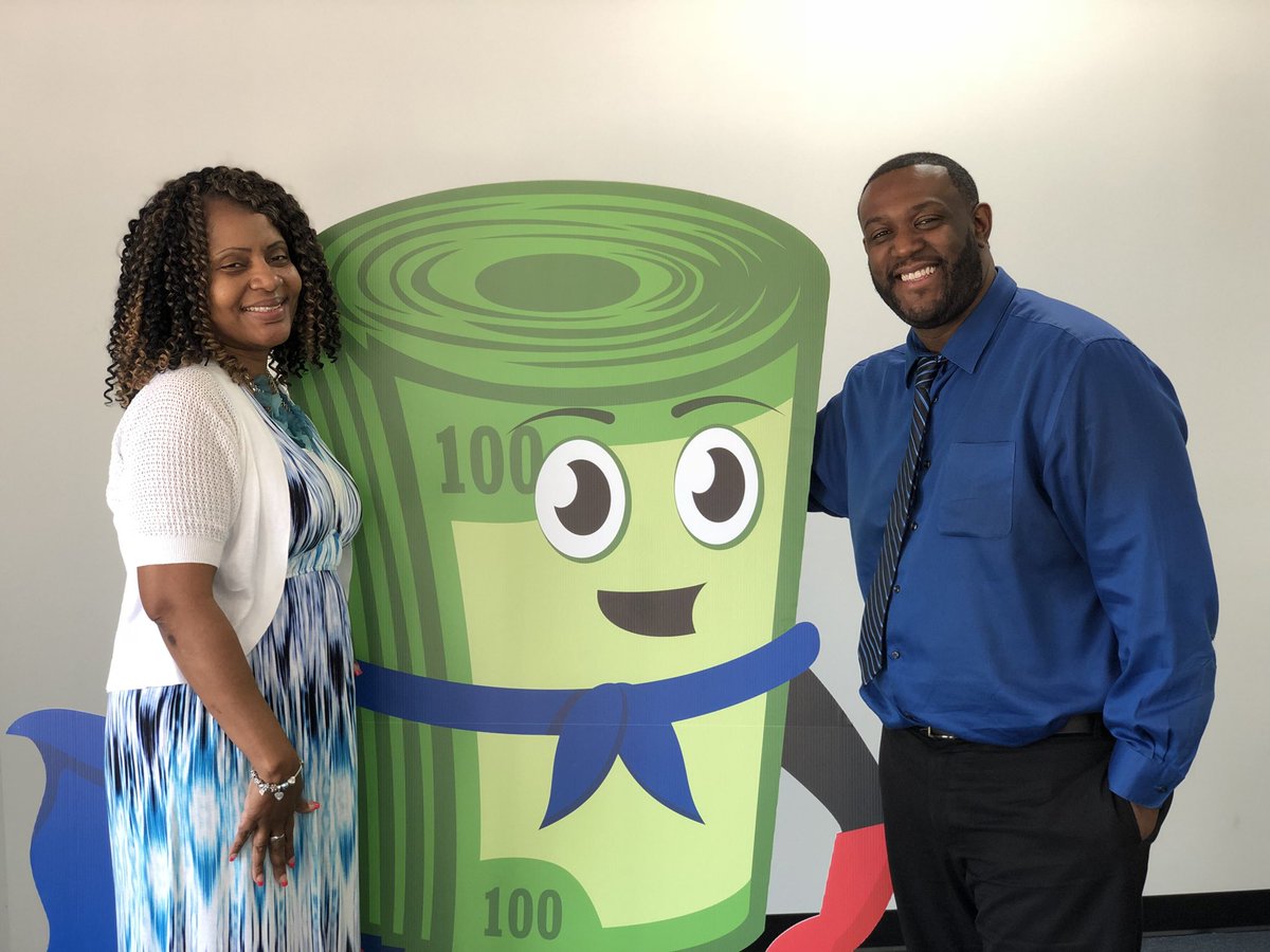pcampbell430's tweet photo. @pcampbell430 with TM College Park is supporting Autism awesome!  #ShowO. #AutismAwareness #LightBlueDay #TMXCares @tm_ga3 @TitlemaxCamp1 @TTitlemax @JimVaughanTMX @Titlemax5 @Unioncityfines1 @ForestP72683265 @TMXCOLLEGEPARK1 @JRobinson1211 @MarkVTMX @LgLadycats https://t.co/tKJdOgt8Zb