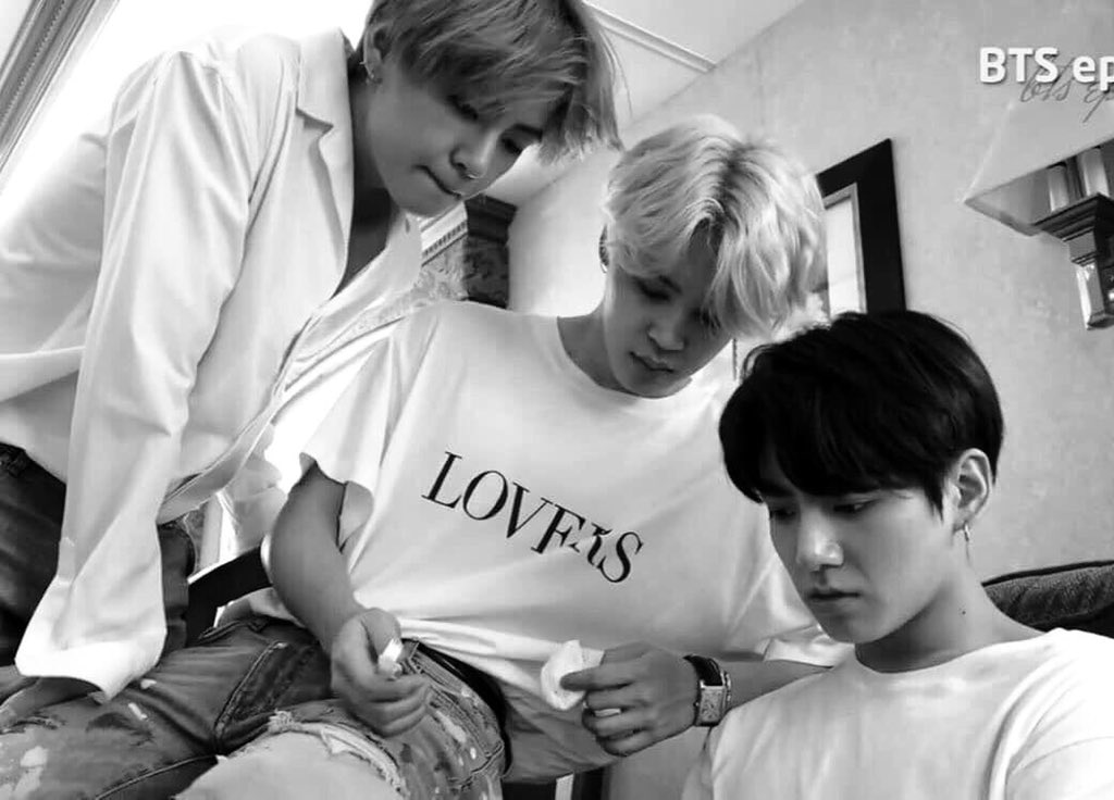 Bts91K's tweet image. た く さ ん の army さ ん と 絡 み ま く り

た い の で タ グ し ま ふ 。

︎︎☺︎ 0 3 l i n e ( FJK )

︎︎☺︎ グ ク ミ ン よ り お る ぺ ん 

︎︎#ARMYさんと絡みたい #armyさんと繋がりたい #ARMYさんRTお願いします #絡みたいけど絡めてない人遠慮なくリプください