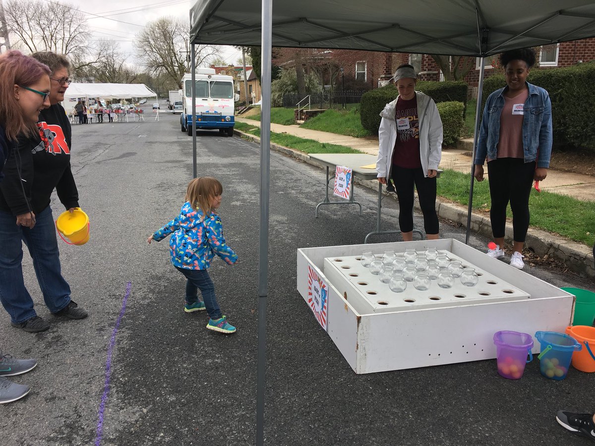 HolleranCenter's tweet photo. So much fun at the Millmont Carnival today! Thanks to all the families who came today, the @AlverniaUniv students and Millmont teachers and administrators! We hope you had fun! Thanks to @drmuminrsd and @csrcel for stopping by! @RDGschools #RSDproud https://t.co/u3wB1iPMwB