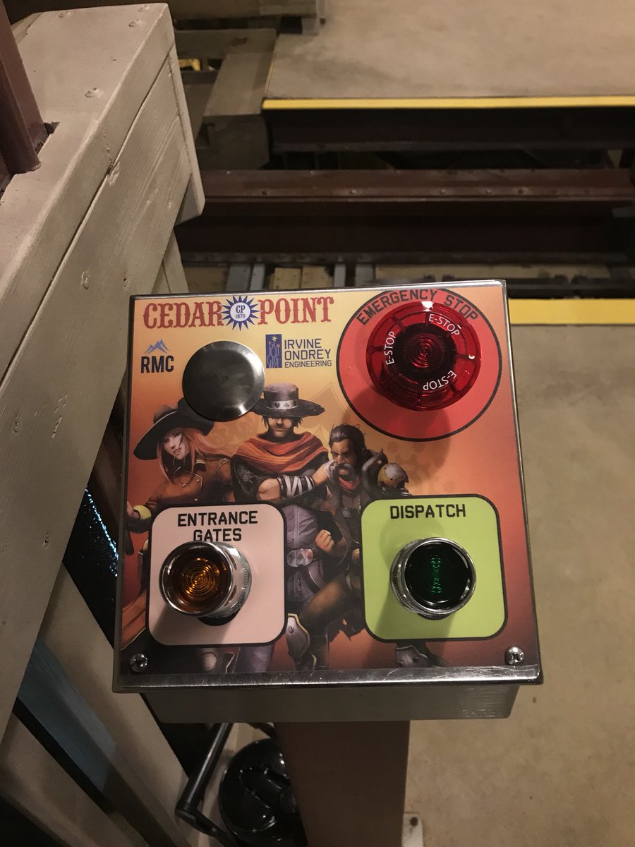 CoasterSpotting's tweet photo. #nerdshot @cedarpoint https://t.co/OaHJ1iXW0Y