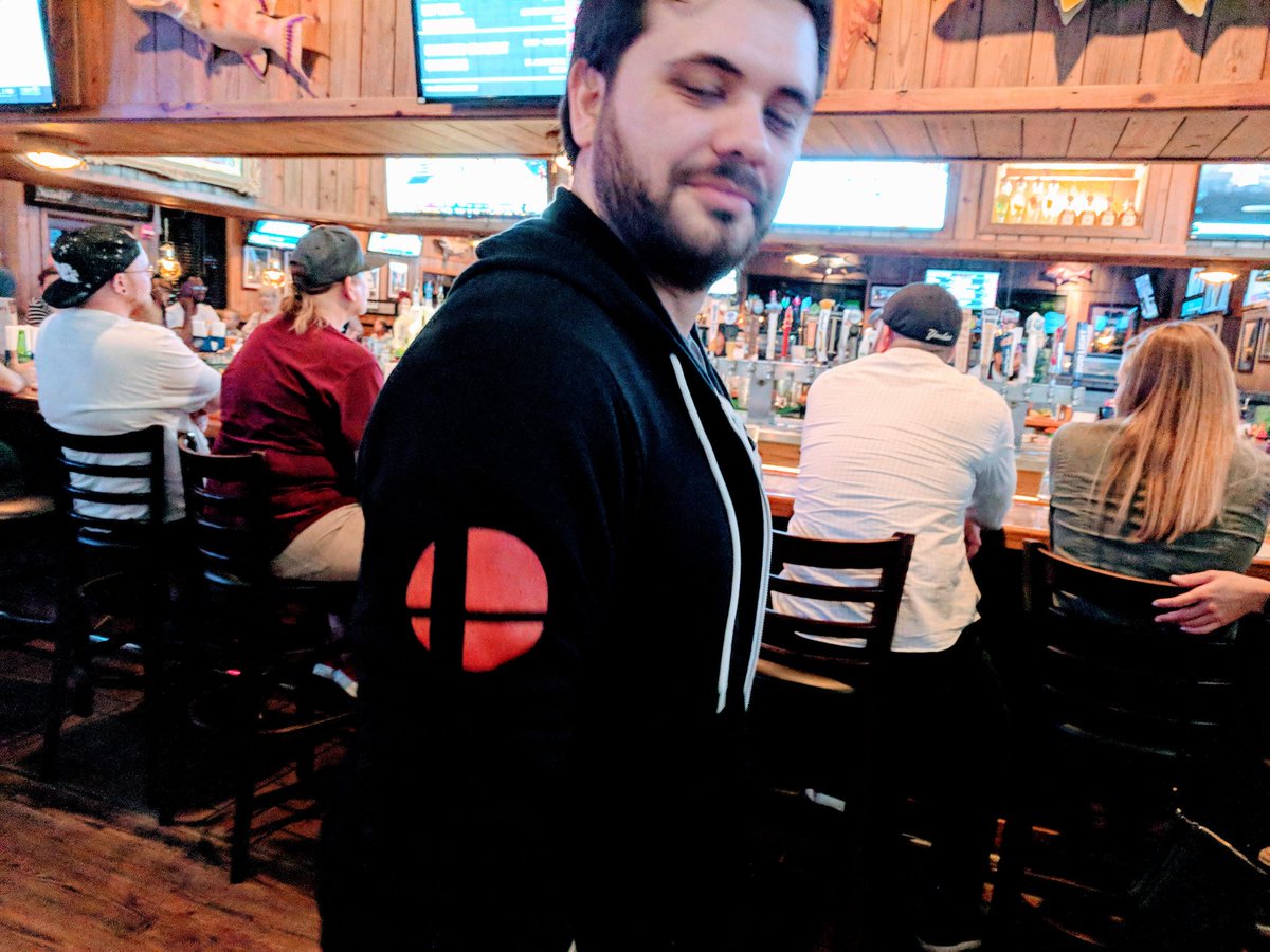 EON_gamingHD's tweet photo. Oh, hi @LiquidHbox. New threads?
#OoO2 #Tomorrow #SmashMelee #MeleeHistory https://t.co/4ZEGAo9Fla