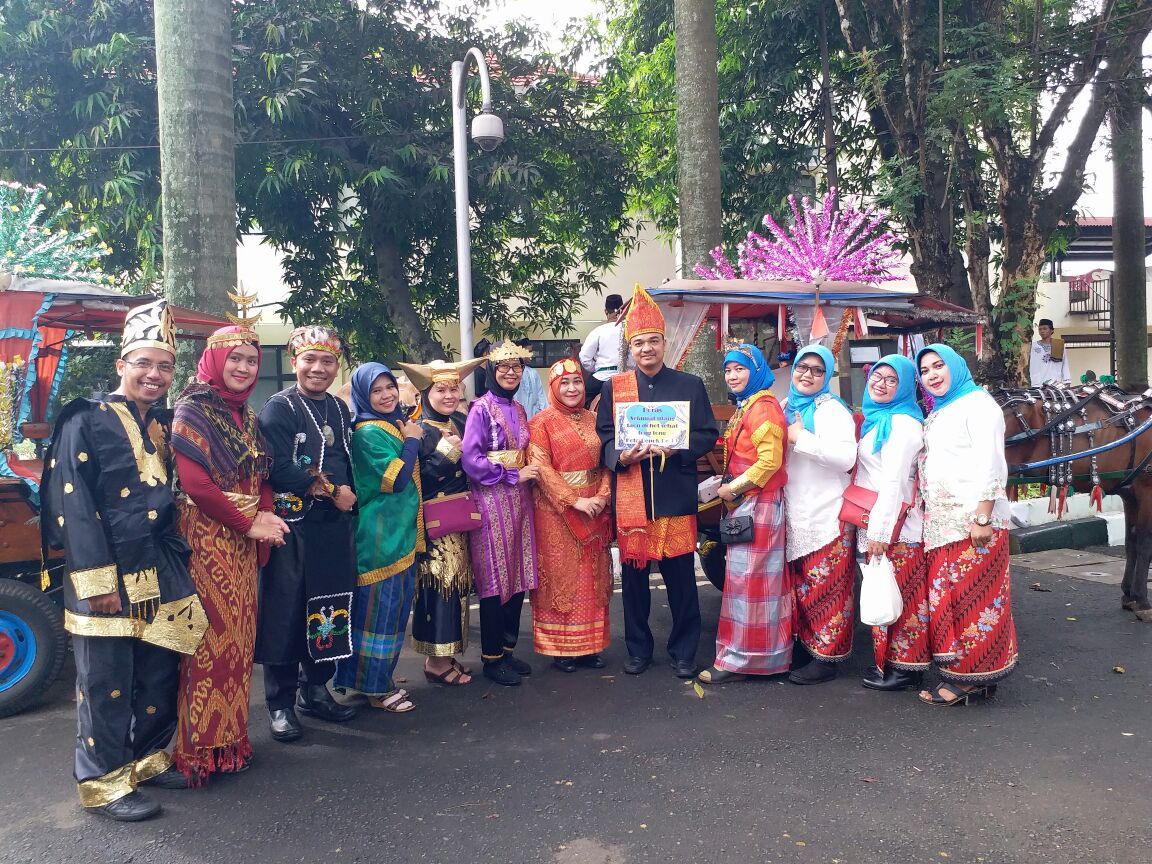 Bappeda Kota Depok Turut serta dalam pawai Karnaval Budaya peringati Hut Kota Depok ke 19 <a href="/pemkotdepok/">PEMERINTAH KOTA DEPOK | #AyoPakaiMasker</a>