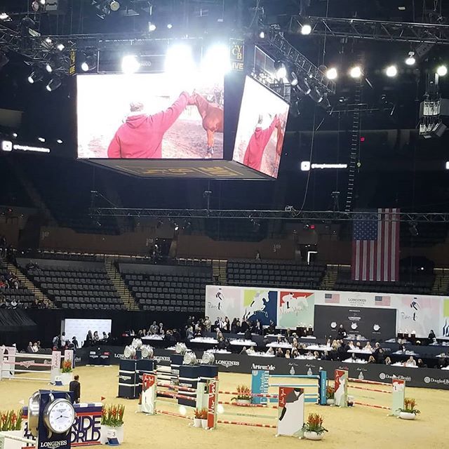 warrior_ranch's tweet photo. Very cool to have our video on the jumbo screen @nassaucoliseum during the @longinesmasters
#LonginesMasters #warriorranchfoundation #nassaucoliseum #veterans #22veterans #horseinteraction #horsesheal https://t.co/N0KxxWcYaB https://t.co/5N6mSlJ9QI