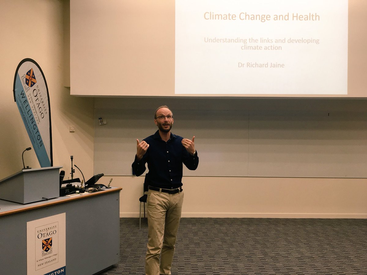 keraoregan's tweet photo. Dr Richard Jaine of @OraTaiao speaking to medical students about #climatechange and health at @NZMSA #Transcend18 Conference. ππΎππ https://t.co/9ZN6DO7BEJ