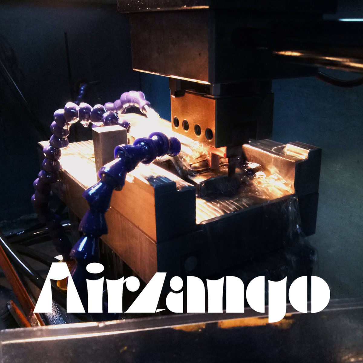 AirLango's tweet photo. Made by #Airlango _ Molding process finished!!!! Ready to small scale production #drones #AI https://t.co/Uk3PBpwo7d