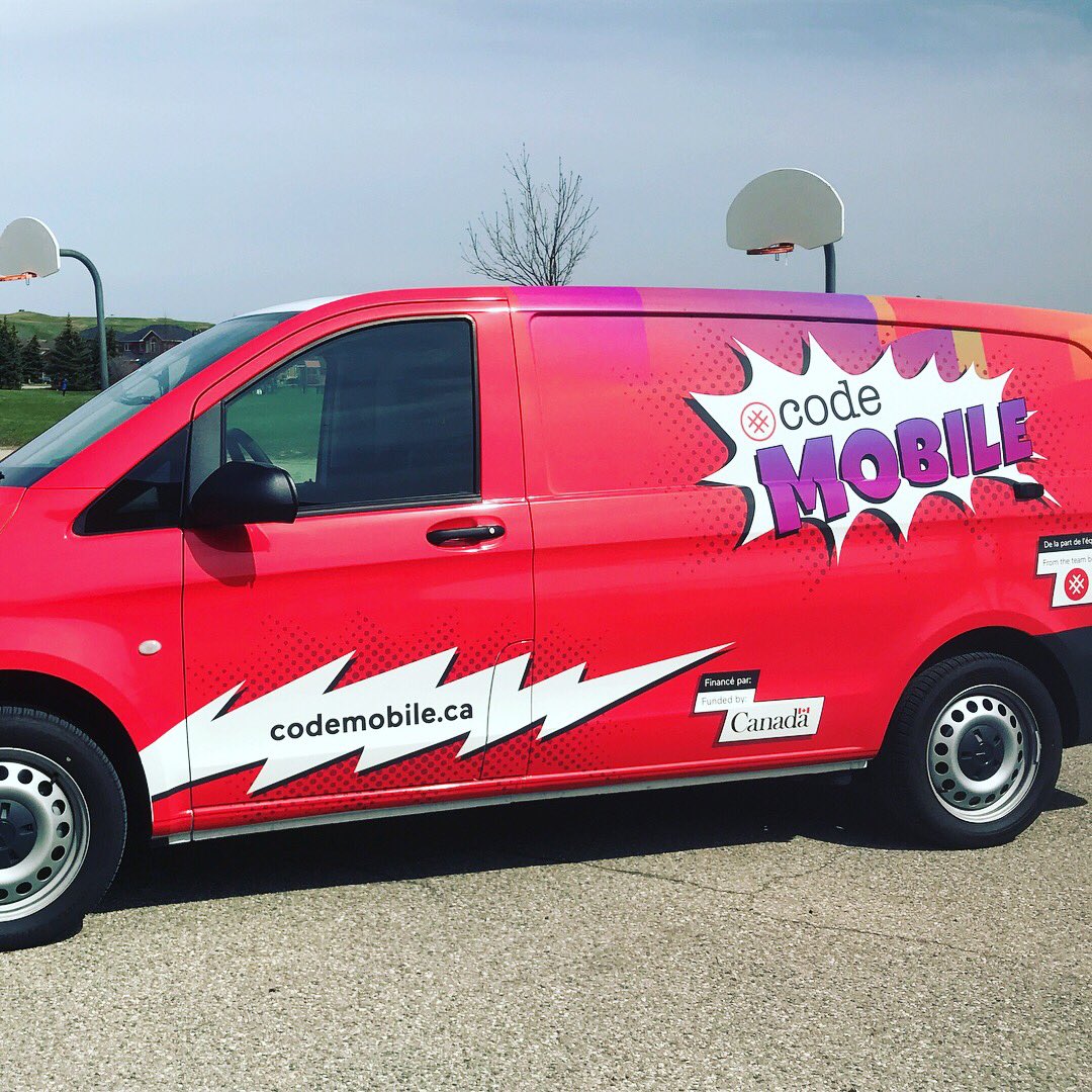learningcodeYKZ's tweet image. It's official! Our fleet of Code Mobiles are now on the road!! Traveling the country. Coming soon to a school near you!! Thank you, @NavdeepSBains for being a part of our launch & send off!! #codemobile #codingisthenewliteracy #codingisfun #codingisforeveryone #changingtheworld