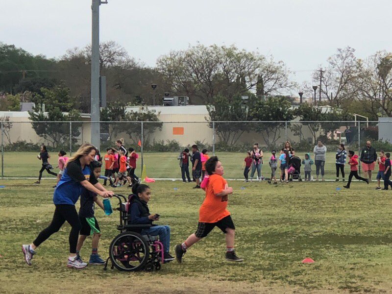 RichmanFSD's tweet photo. We had a successful Jog-a-Thon! So proud of our Richman Racers! @InvolvementFSD #richmanrocks #fsdlearns https://t.co/Av7QrXQ6Zz