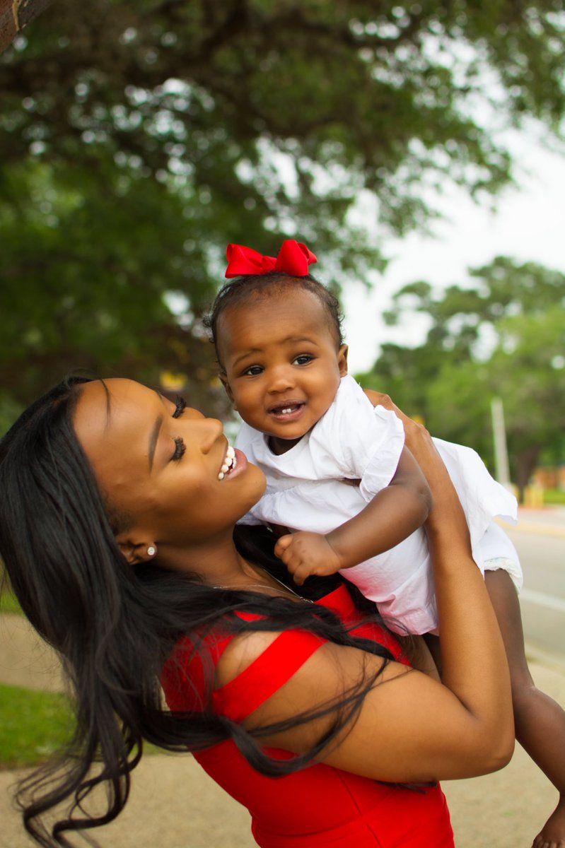 Ada_Jae's tweet image. Thank you PV 👩🏽‍🎓#GradSzn #PVAMU #PVAMU18