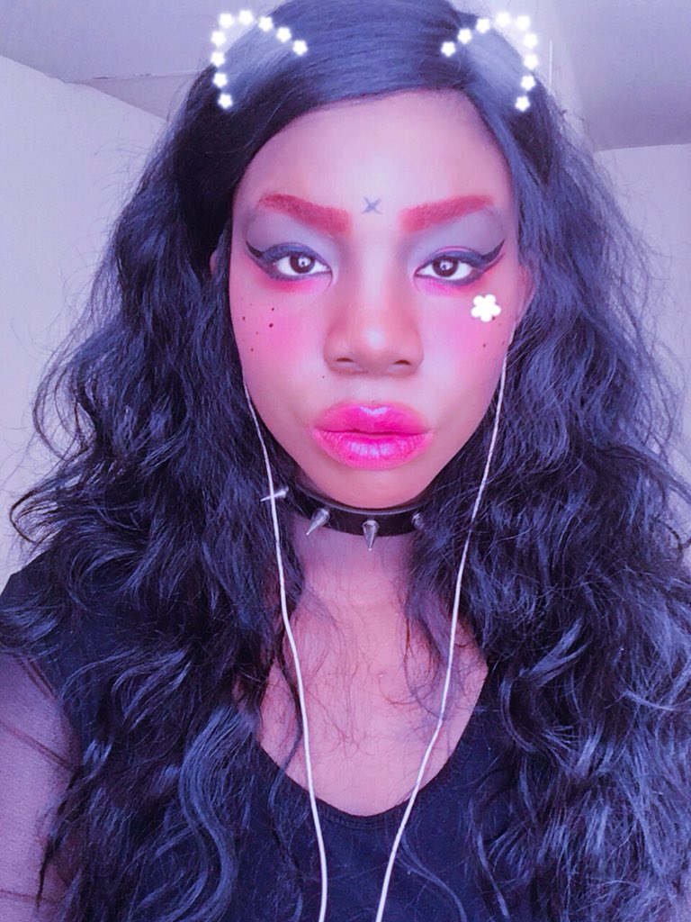 YoMainGal's tweet image. 