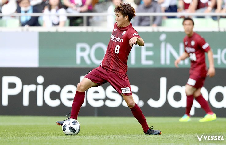 イニエスタ選手が 8番 に 三田選手は 7番 に イニエスタ選手が 8番 に 三田選手は 7番 に
