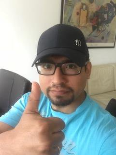 speakdatawith's tweet image. Again Day1: #100DaysOfCode with #TalkPython
Setup took too long 🙃.
14°C outside, Sun is shining and i am feeling great.
Playing with python and the datetime module around &
conceptualize my very own pomodoro timer.
Got this awesome cap for deep focused coding!