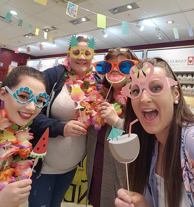 LoveAromaStore's tweet photo. It might be raining out side but the sun is shining bright at Love Aroma! 
Come join your local Love Aroma for the Holiday Vibes lucky dip and lots of other offers!! #lovearoma https://t.co/M6gGpV0pdU https://t.co/IXvKbKZ3Zg