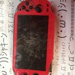 友達がPSVITAを壊す!しかし1RTにつき10円払ってくれるらしい!