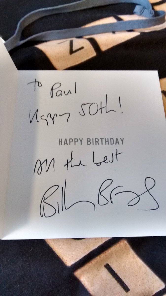 daruro68's tweet photo. @billybragg Thank you so much for this! Made my week. Thanks also to my lovely daughter @RuthParamore for arranging it. https://t.co/47B0F74i2m