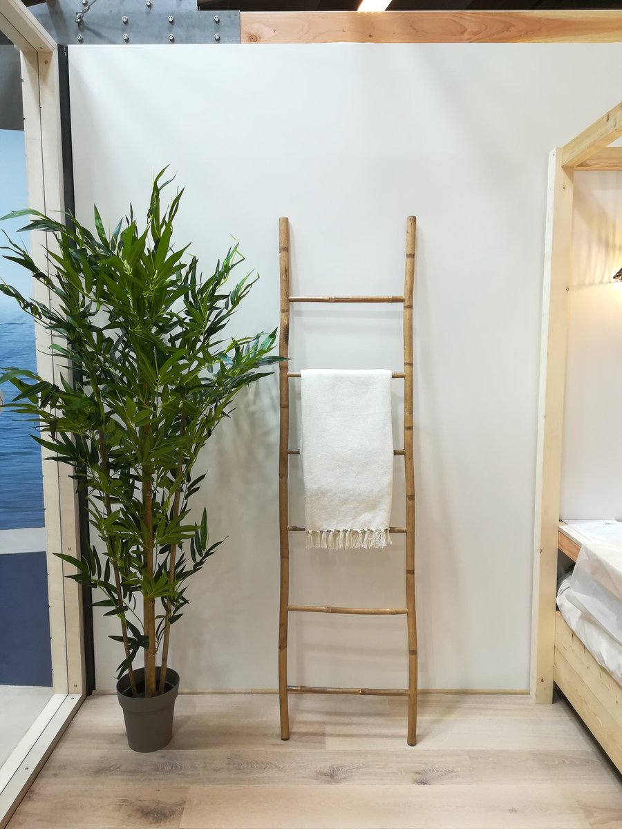 leroymerlinfr's tweet photo. - CONCOURS #12jours1maison - 
Gagnez le réaménagement de votre pièce préférée (4 000 € en bon d'achat) ! 
Pour participer : 
- Prenez en photo la pièce que vous souhaitez rénover chez vous 
- Puis postez la photo avec le #12jours1maison sur Twitter, Instagram ou Facebook ! https://t.co/7XaTe1n9Rh