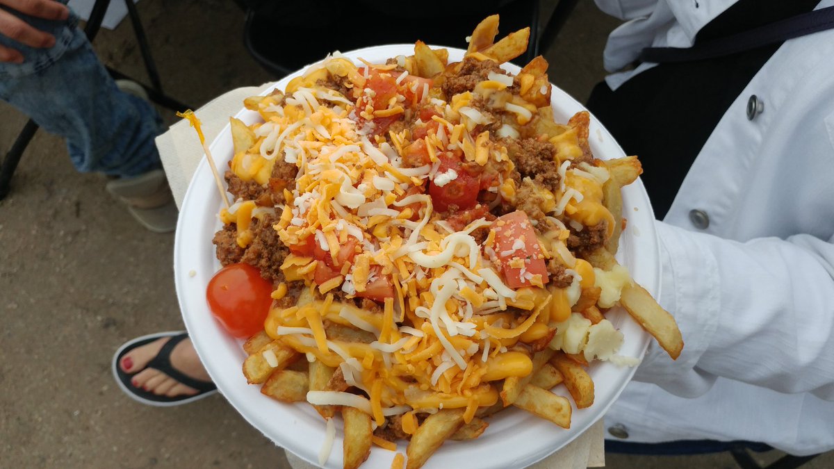 J'aime beaucoup le festival de Biere et Poutine de #Gatineau.  #Poutinefest #poutine