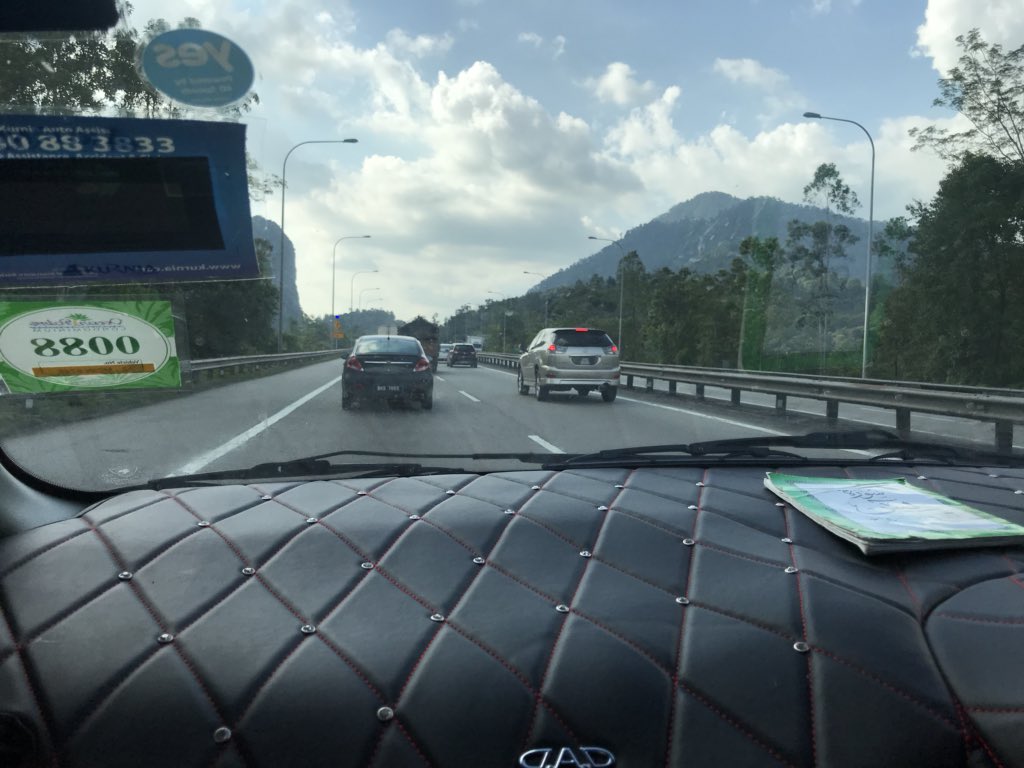 Otw ke UUM Sintok.. esok kita jumpa ya.. Program Subsidi Cermin Mata KOPAJAS 😎😎😎 <a href="/TwtUUM/">twtUUM</a> <a href="/uumnews/">UUM News</a>