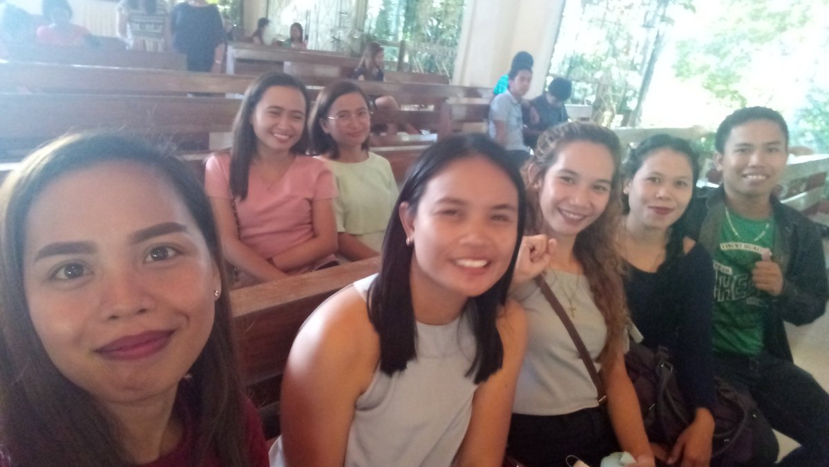 zinniazeee's tweet image. hi guys 🤣🤣 #TropangPointEks #CollegeBuddies #MathMajors