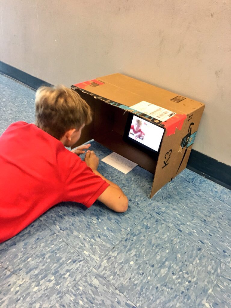 MsEhlisawesome's tweet image. What ideas do you and your #gridpals discuss? #FlipGridFever #FlipgridVoicePod Sharing our voice using a sound box! @Flipgrid admin.flipgrid.com/manage/discove…