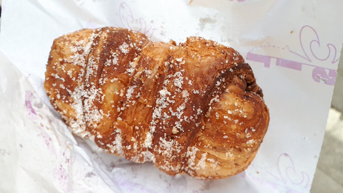 encantadíssim tweet media