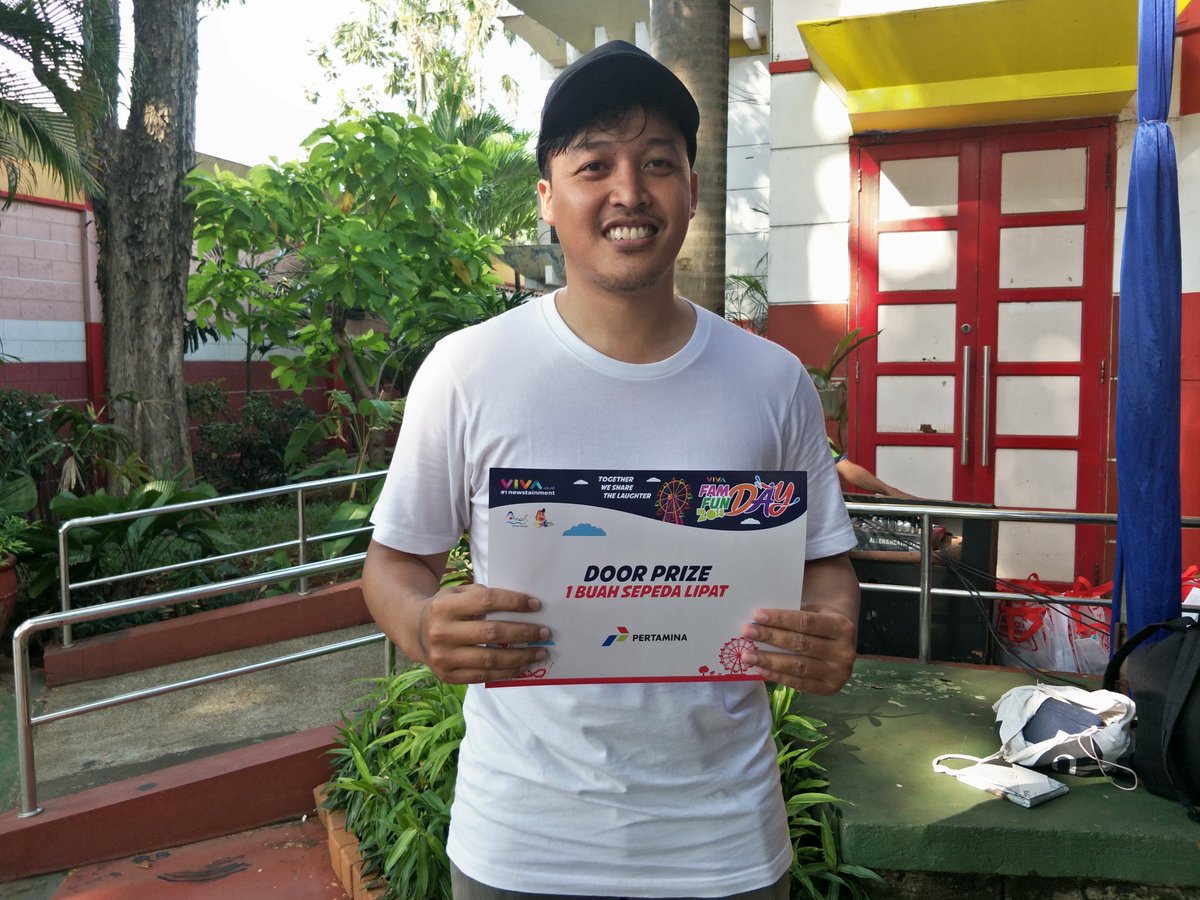 VIVAcoid's tweet photo. Nah kalo ini para pemenang persembahan dari @pertamina dan @Telkomsel . Selamat!!
#1newstainment #FAMDAYFUNDAYVIVA https://t.co/VX7mfgCg59