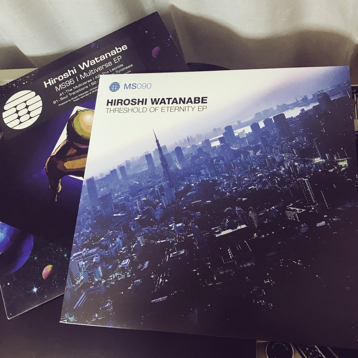 masanori_nozawa's tweet photo. この2作品の中に情熱と幸せと宇宙が入っています💫

Multiverse EP 
Threshold of Eternity EP
Hiroshi Watanabe https://t.co/ztAq1D4PZx