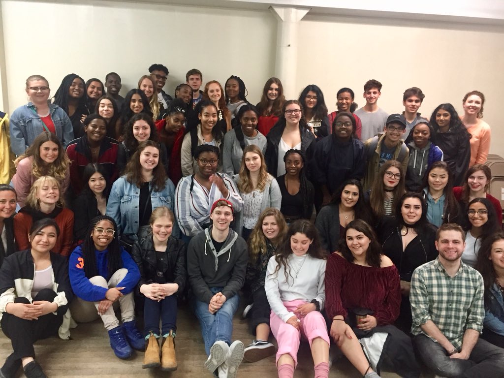 HeyMsHynds's tweet photo. Broadway class workshop for the @MusicMayfield vocalists earlier today with @BrenStims #MeanGirlsBway https://t.co/TxWLxO4PtL