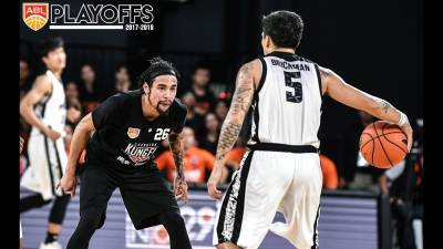 HoopVideos_NET's tweet image. Mikh McKinney | 2017-18 ABL Full Highlights | Chongson Kungfu | Heritage MVP
Click link to view and comment
hoopvideos.net/video/mikh-mck…
