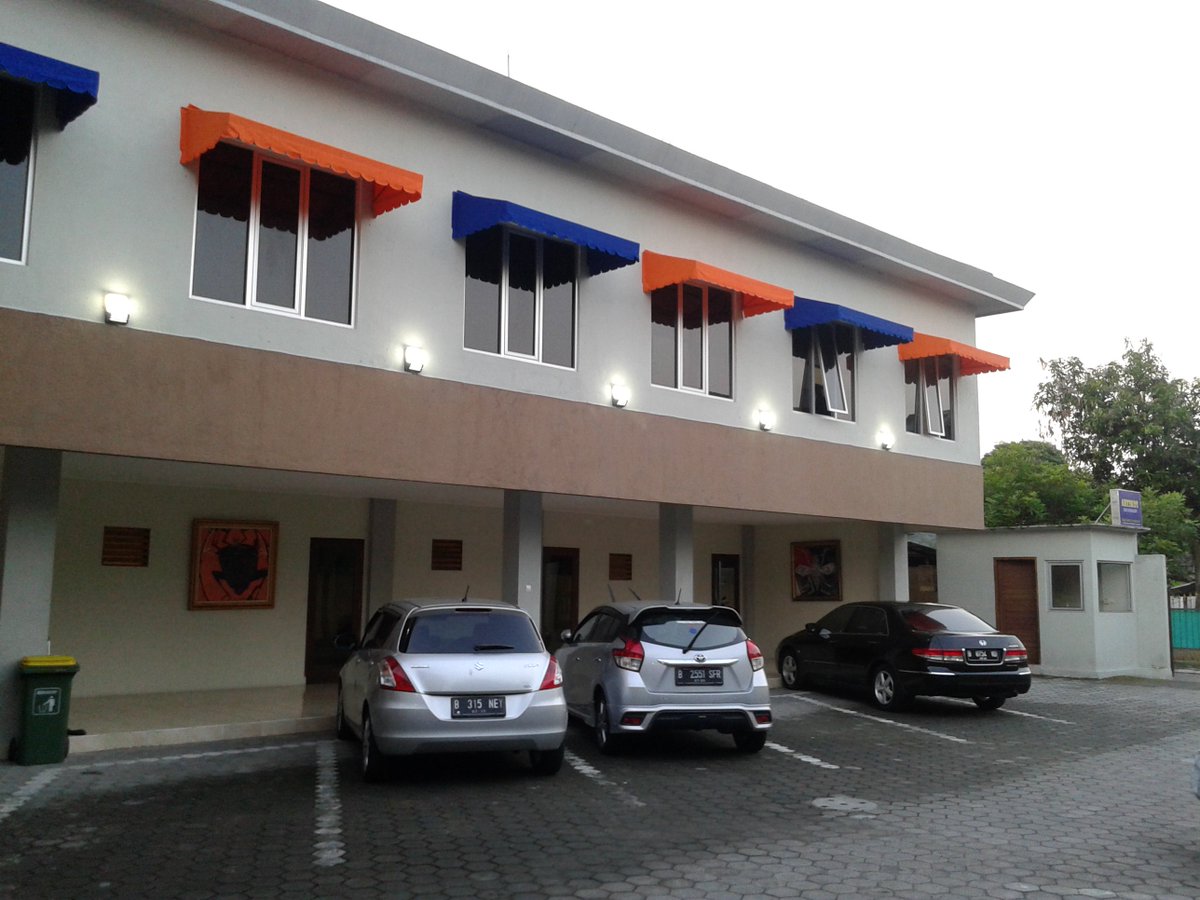 AB23KOS's tweet image. Ab23kos: kami ada kamar kos kosong silahkan kunjungi kami (website: ab23kos.com)