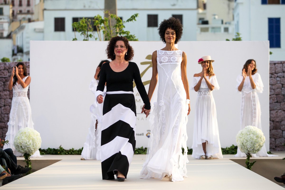 periodicibiza's tweet photo. 📸#Fotogalería | La pasarela de moda sostenible #NaturalAdlib, en imágenes

▶️Fotos: Daniel Espinosa
▶️Aquí todas las instantáneas del desfile 👉https://t.co/qwfNLejhX0 https://t.co/FtLoQcyuAD