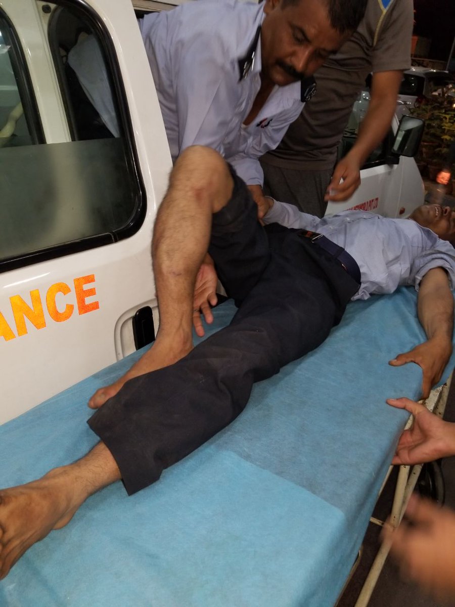 AbvpCucek's tweet photo. Leftists that speak about FOE elsewhere, show their true colours in JNU once again as they disrupt &amp; attack a movie screening. They used sharp weapons to attack the students, hit a security guard with their car and another lady guard was also injured.
#CommunistViolenceInJNU https://t.co/3UsjF3BDcU
