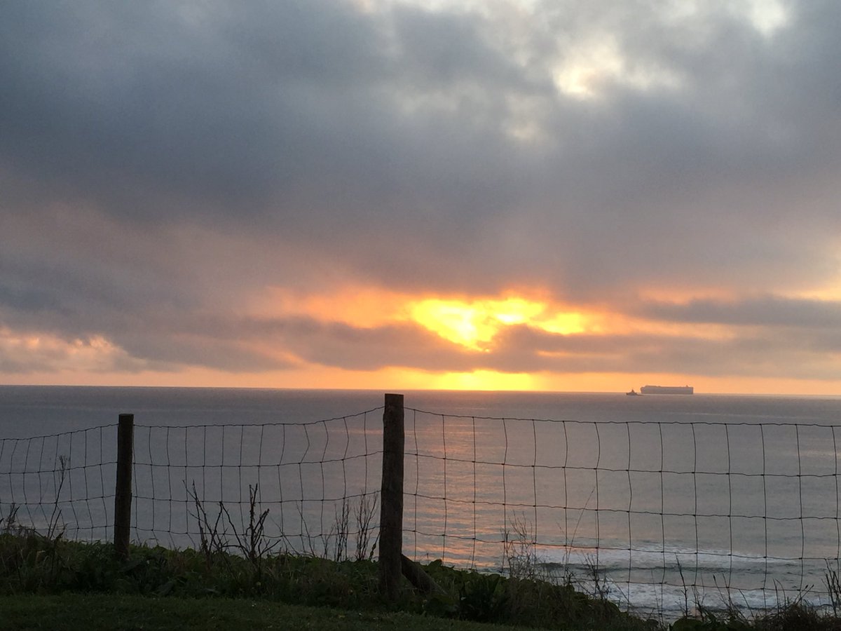 Another cracking drive to work! #longsands