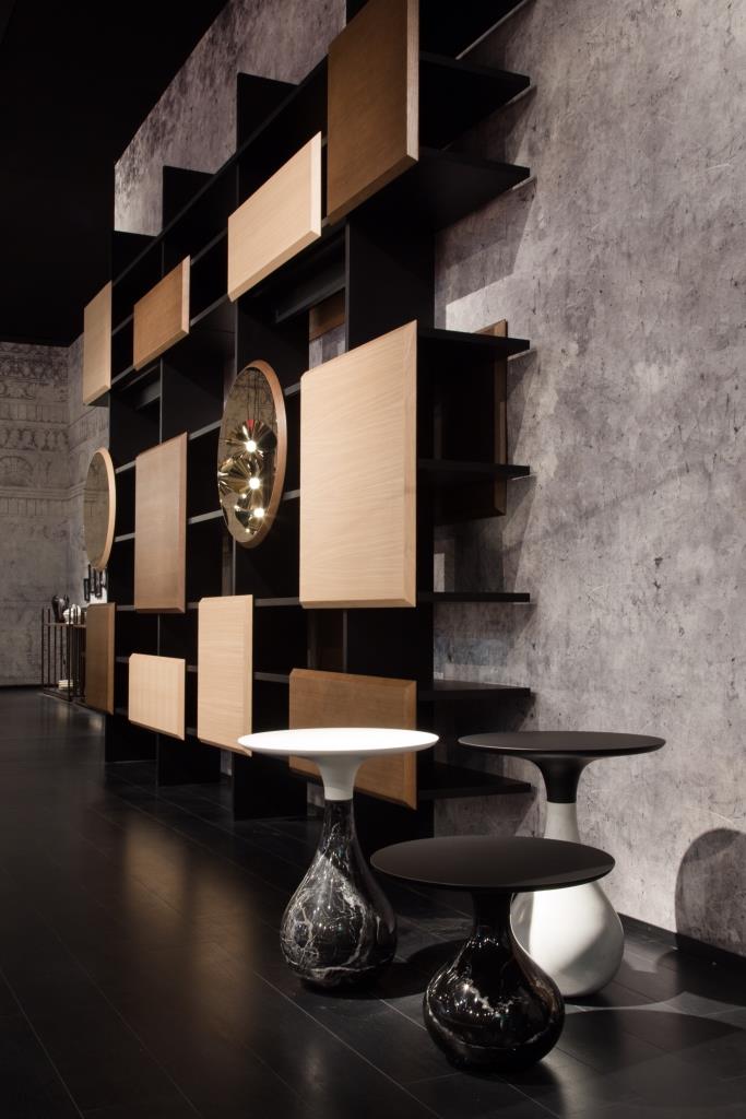 RocheBobois's tweet photo. Dojo room divider, designed by Marcel Wanders.
Aqua end tables, designed by Fabrice Berrux. 
#rochebobois #globetrotter #MarcelWandersXrochebobois #MarcelWanders #MarcelWandersDesign #MarcelWandersStudio #newcollection #MilanFair2018 #Brera #furniture #table #design #wood https://t.co/BhTWKj3iyg